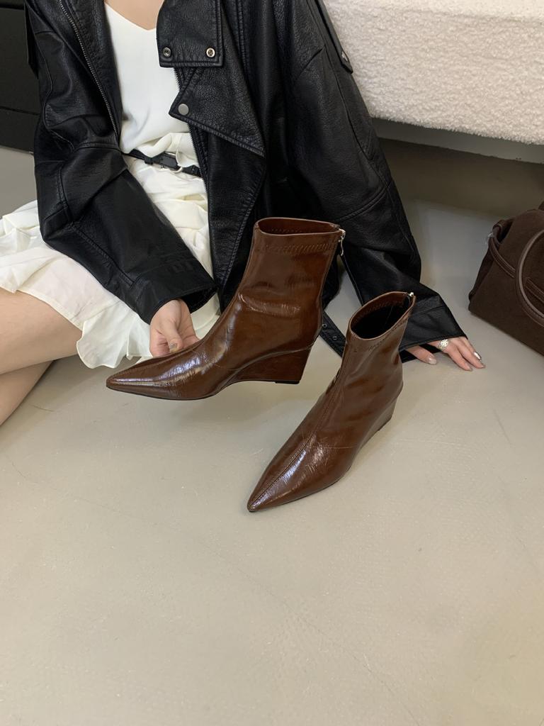 European and American Fashion Pointed Wedge Heel Thin Boots French Temperament Versatile High Heel Elastic Rear Zipper Women's Boots Show Thinness and