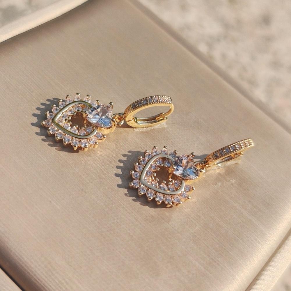 1 Pair Luxurious HeartShaped Dangle Earrings for Women Cubic Zirconia Jewelry Daily Wedding Party Accessories