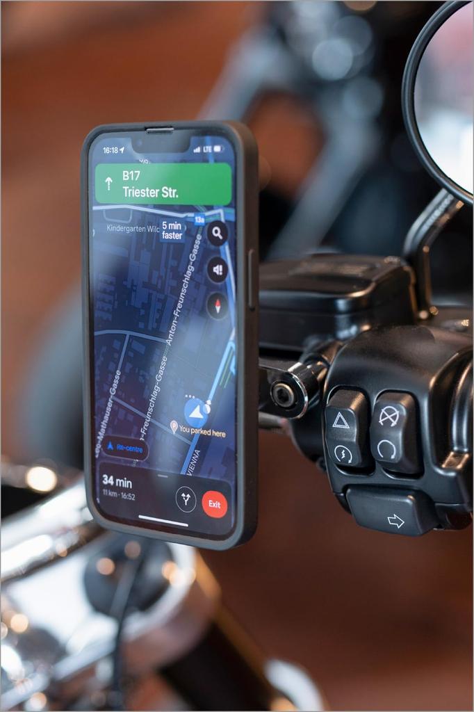 SP CONNECT Держатель для смартфона мотоцикла Daytona 53231 Крепление на сцепление Pro Хромированный 17705