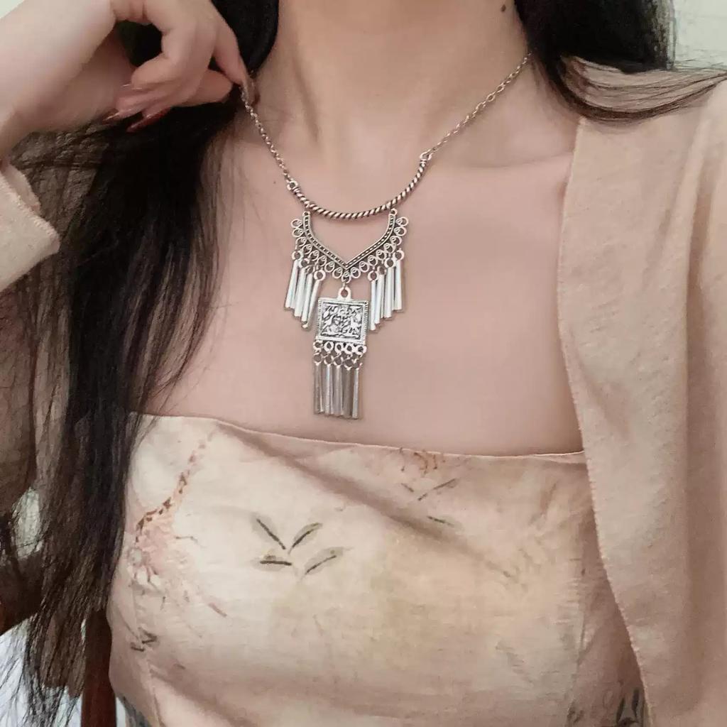 Plain Silver Antique Irregular Geometric Fringed Necklace Light Luxury Niche Ethnic Style Collarbone Chain Fashion Personalized Necklace Women