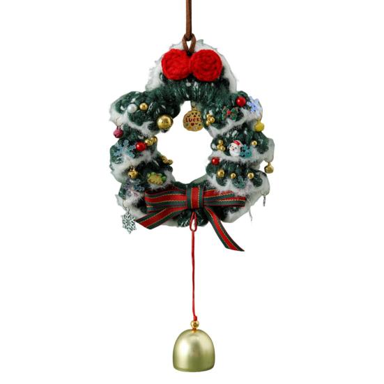 Christmas Crochet Wreath Hanging Decoration Xmas Tree Car Rearview Mirror Hanging Handmade Wreath Bell Ornament Holliday Party Pendant