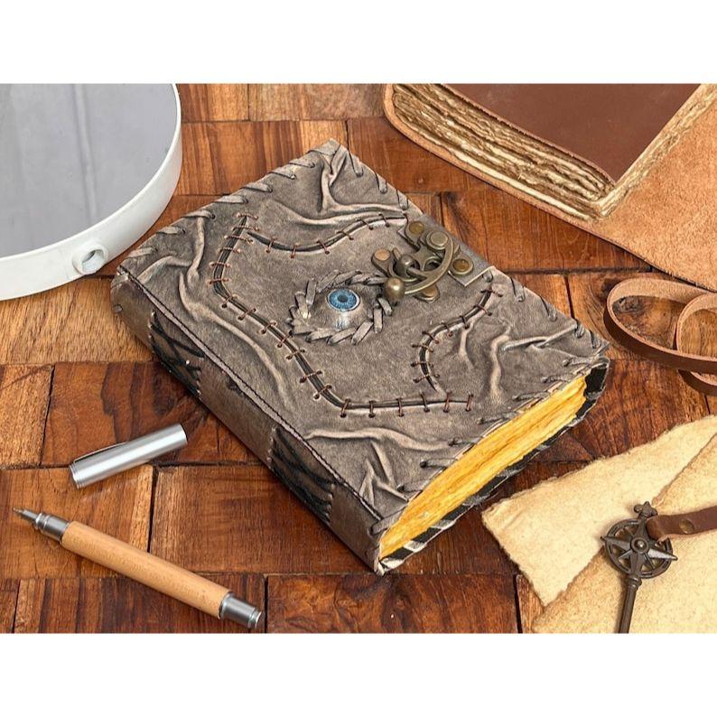 Книга заклинаний Фокус-Покус Пустая книга заклинаний Книга теней Украшения для Хэллоуина в помещении Лучшие подарки на Хэллоуин Украшения на Хэллоуин.