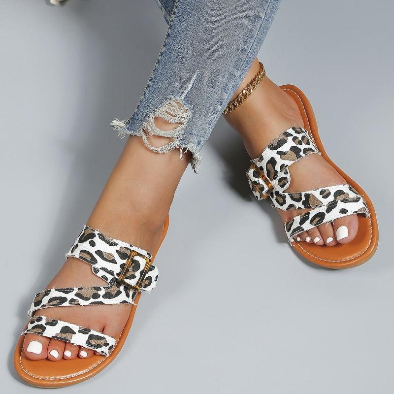 Fashion 2024 Women Summer Leopard Pattern Sandals New Fashion Retro Large Flat Slippers Outdoor Vacation Beach Casual Shoes Lightweight