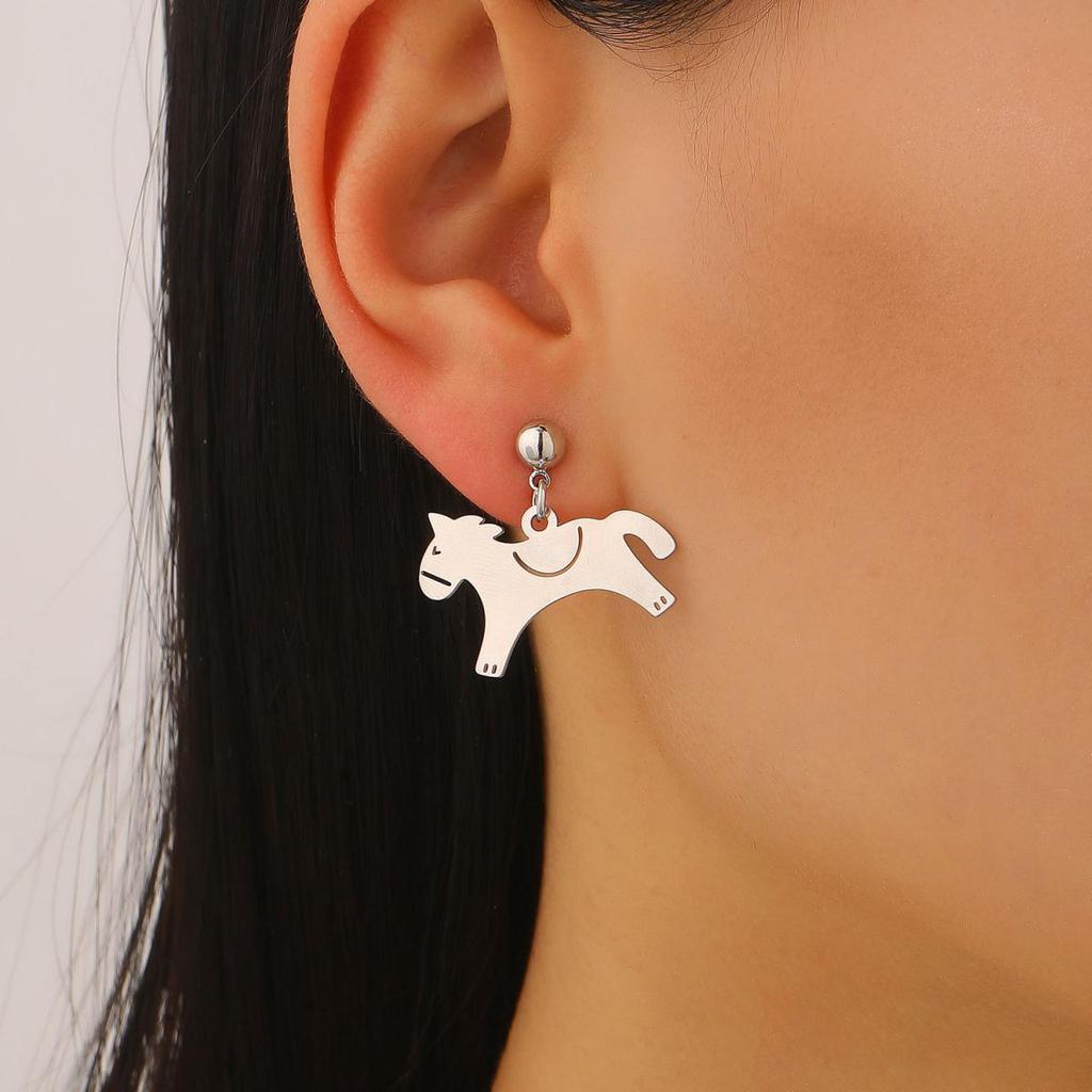 Playful Metal Animal Dangle Earrings Women Cute Pony Drop Earrings Minimalist Stylish Elegant Banquet Party Jewelry Accessories
