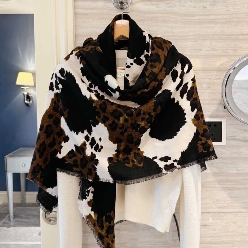 NINA SOLOR Soft Silk-Wool Blend French Fringe Square Scarf