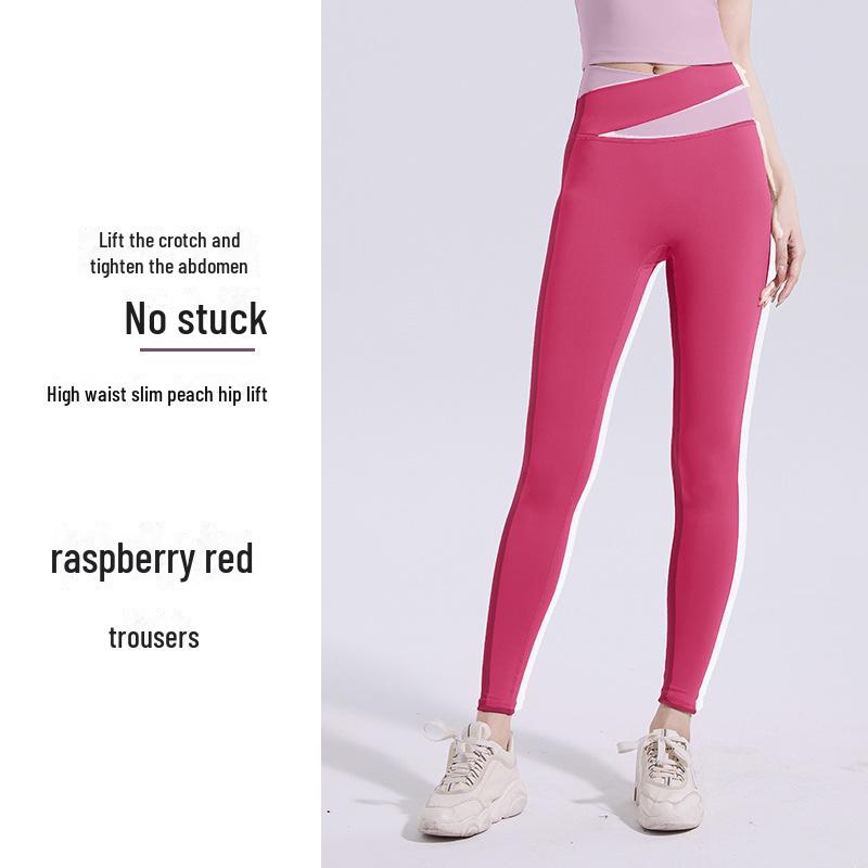 Женский спортивный бюстгальтер с тонкими бретелями и накладкой на грудь - майка для йоги и фитнеса