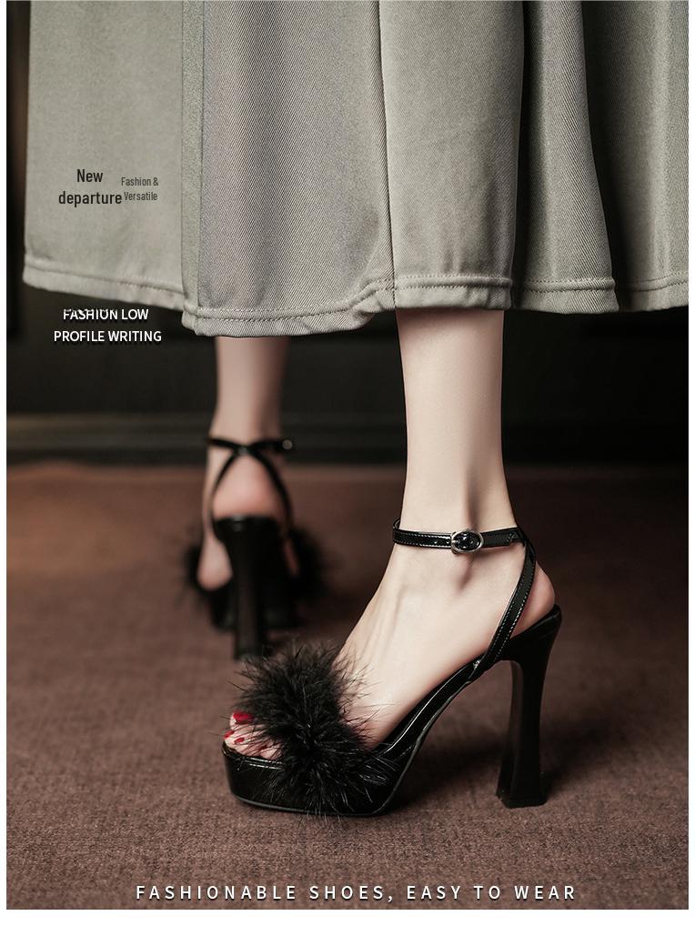 9696-1 Женские сандалии на высоком каблуке в сказочном стиле, с меховым ремешком и толстым каблуком