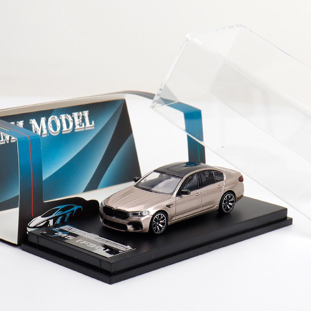 MJ 1:64 BMW M5 F90 four door sedan version simulation die-casting alloy car model collection desktop ornament boy toy