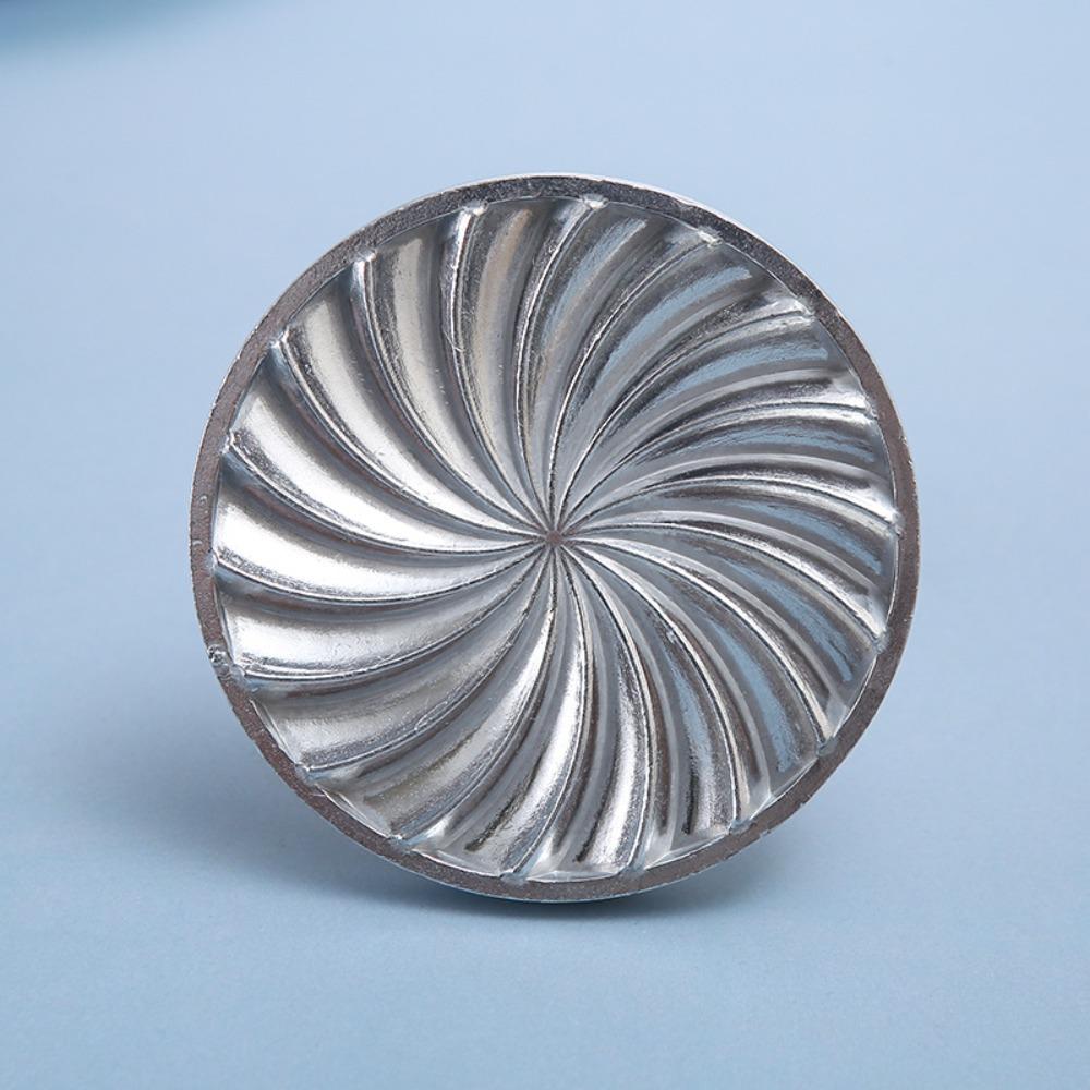 DIY Zinc Zinc Zinc Alloy Biscuit Mold Wooden Handle Biscuit Embossing Stamp Mold Cookie Pressing Mold Party