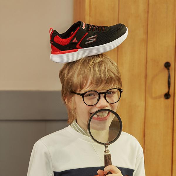 Skechers Go Run 400 V2 Простые Повседневные Уличные Сетчатые Нескользящие Амортизирующие Износостойкие Дышащие Низкие Беговые Кроссовки Детские кроссовки 405102L-BKRD