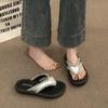 Beach Sandals Slippers Women's Spring and Summer 2025 Fashion New Versatile Retro Flat Platform Flip-flops
