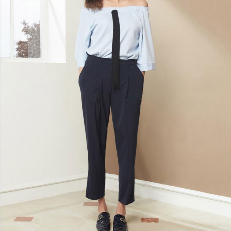 Bang Bang Women S Semi Baggy Fit Stretch pantS 1 Of 3 StyleS