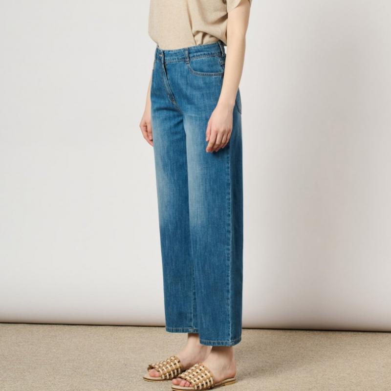 BCBG Джинсы полуширокие B4m4p360