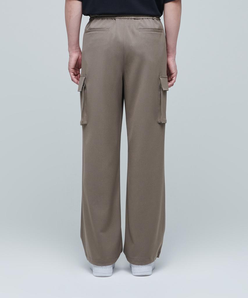 MUSINSA STANDARD Wide Elastic Cargo Slacks [Dusty Beige]