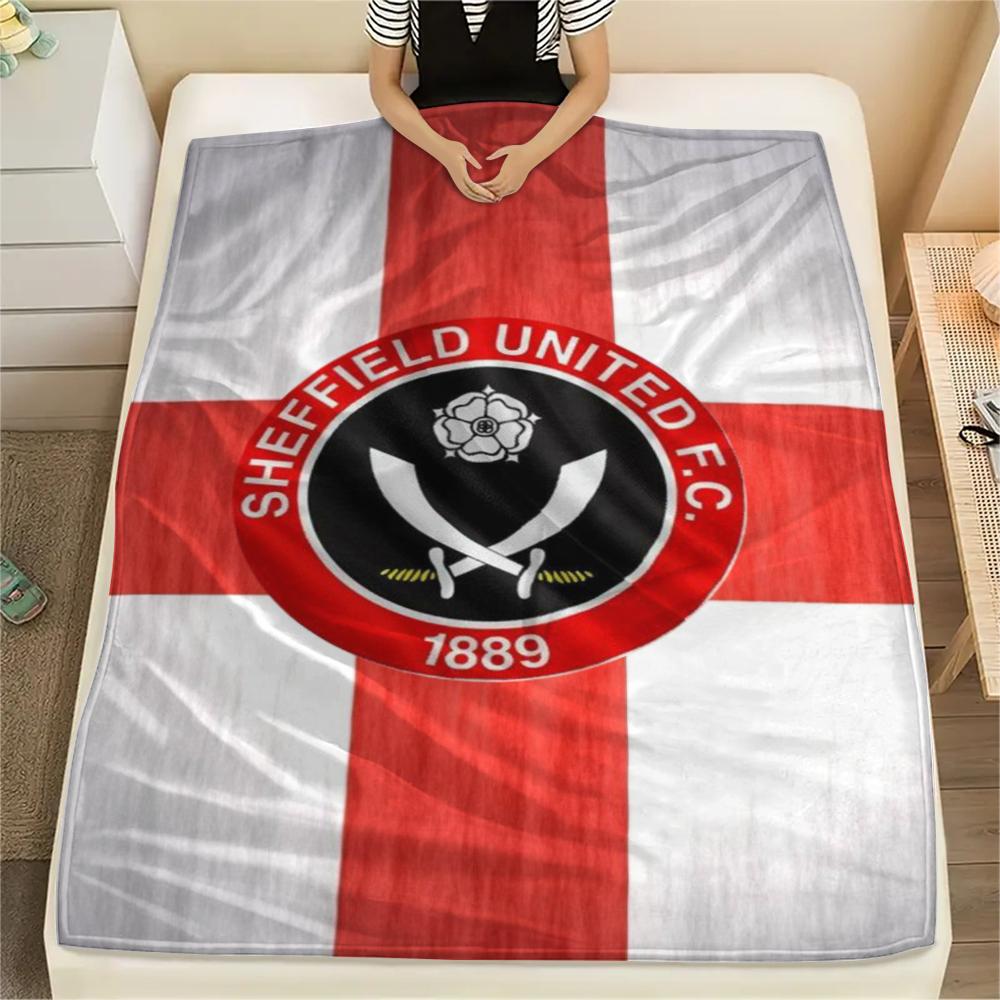 1Pc Sheffield United FC Print Flannel Blanket, High quality Comfortable for All Seasons, Home Decor, Warmth and Comfort, Perfect for Christmas GiftS