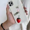 Стильный шнурок для телефона из бусин с подвеской-клубничкой, брелок, съемный шарм для телефона, кольцо для ключей, портативный аксессуар для женщин