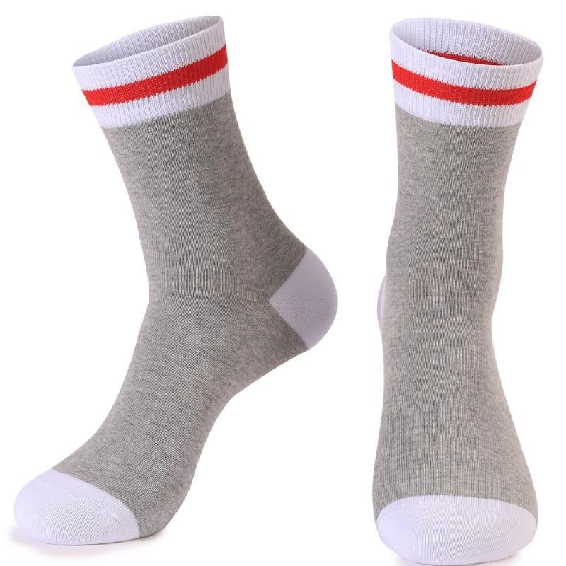Male Spring and Autumn New Soles English Sweat Absorbing Breathable Tube Socks