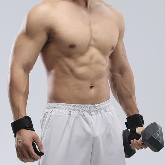 1 пара замшевых ремней из микрофибры для тяжелой атлетики. Регулируемые бинты для запястий. Подушка для запястья с 2 противоскользящими подушечками. Прочные подъемные перчатки.