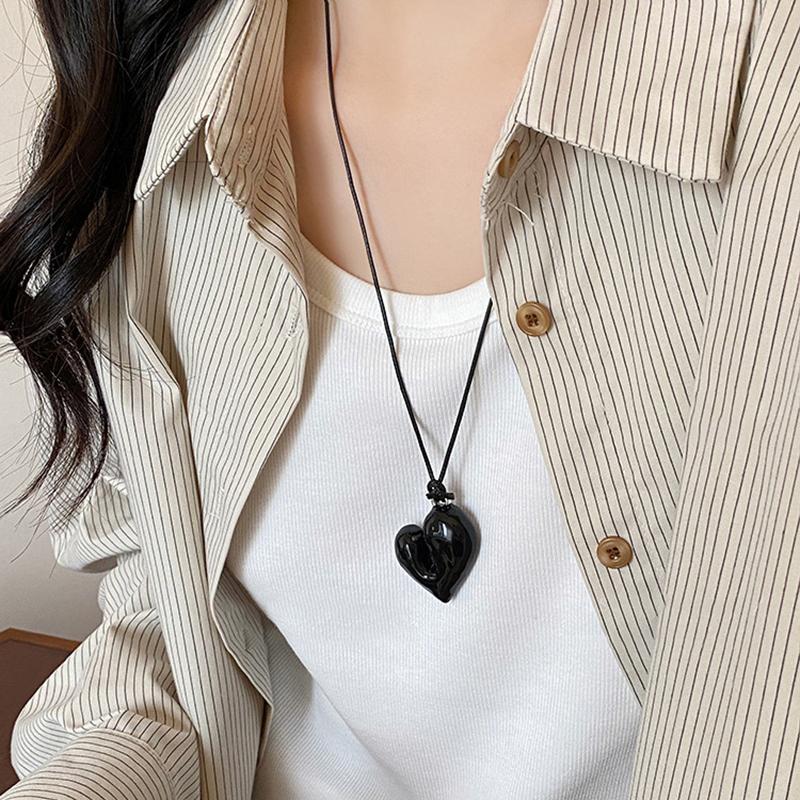 Irregular Heart Pendant Necklace For Women Girls Sweet Adjustable Pull-Out Sweater Chain Jewelry Accessories Gifts