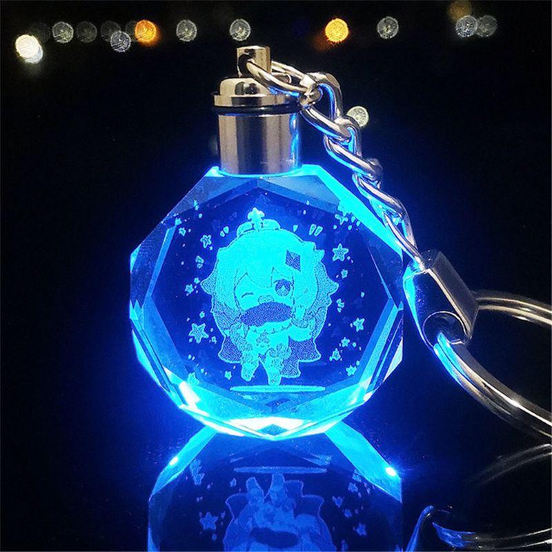 Элегантный кристальный брелок Genshin Impact с потрясающей светодиодной разноцветной подсветкой для всех случаев жизни