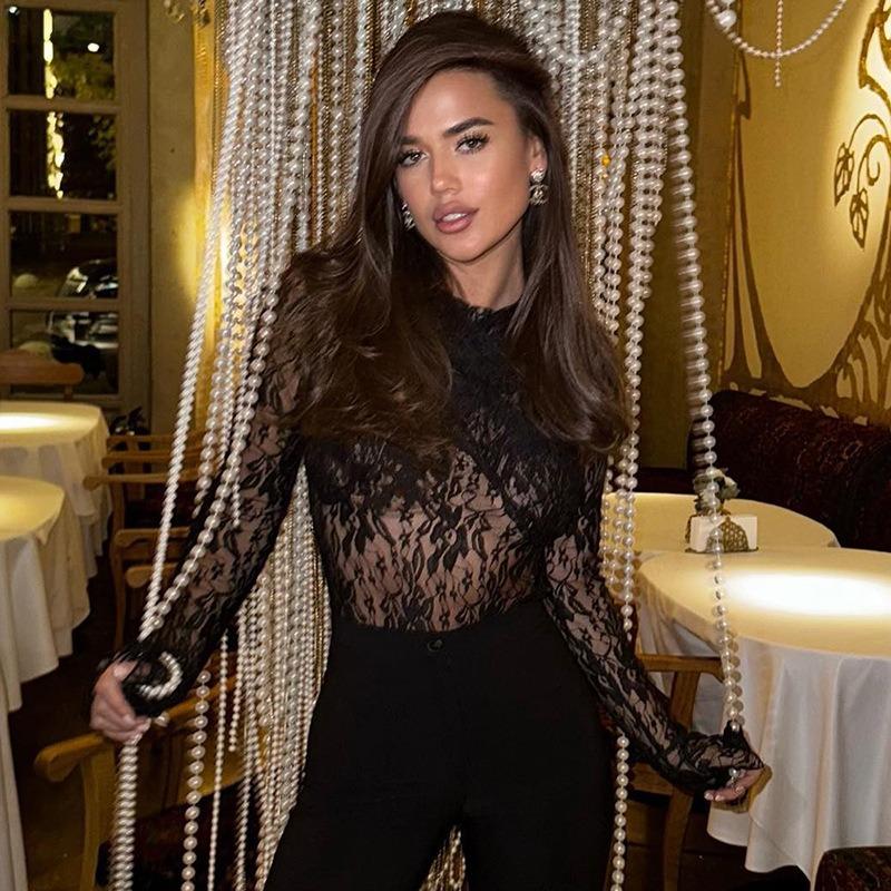 Модная прозрачная кружевная сексуальная футболка с круглым вырезом, женская футболка с крестообразным переплетением на груди и расклешенными рукавами, женская элегантная уличная облегающая женская футболка 26137