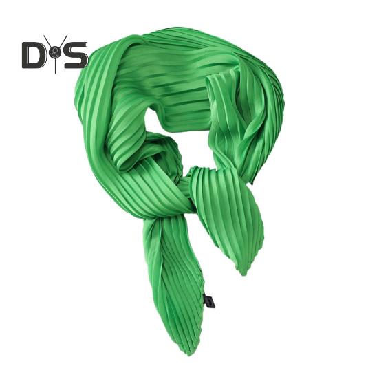 Women Pleated Scarf Solid Color Lightweight Breathable Scarf Soft Comfortable All-Season Shawl Scarf Everyday Wear