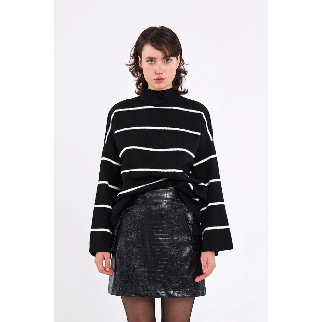 Women's Diamond Patterned Black High Collar Knitwear Sweater
