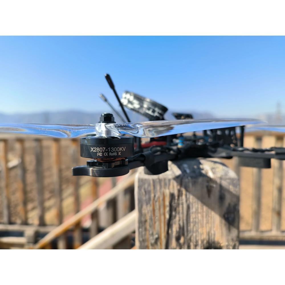 4pcs 2807 Brushless Motor X2807 1300KV 1500KV 1700KV 2-6S 4mm Bearing Shaft Motor for RC FPV Racing Drone Multicopter DIY Upgrade Parts