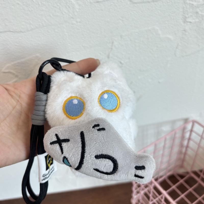 Милый плюшевый подвеска-черный кот с большими глазами и маленькой рыбкой, Креативный аксессуар для сумки для пары, Брелок маленький черный кот