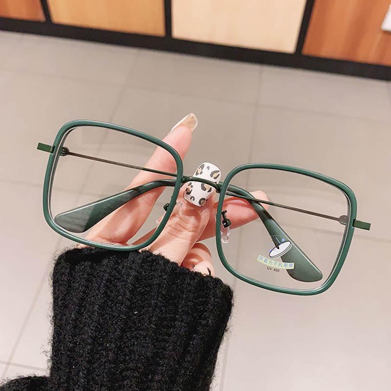 New Fashion Square Reading Anti Blue Light Glasses Women Brand Designer White Female Eyeglasses Metal Frame Transparent Glasses