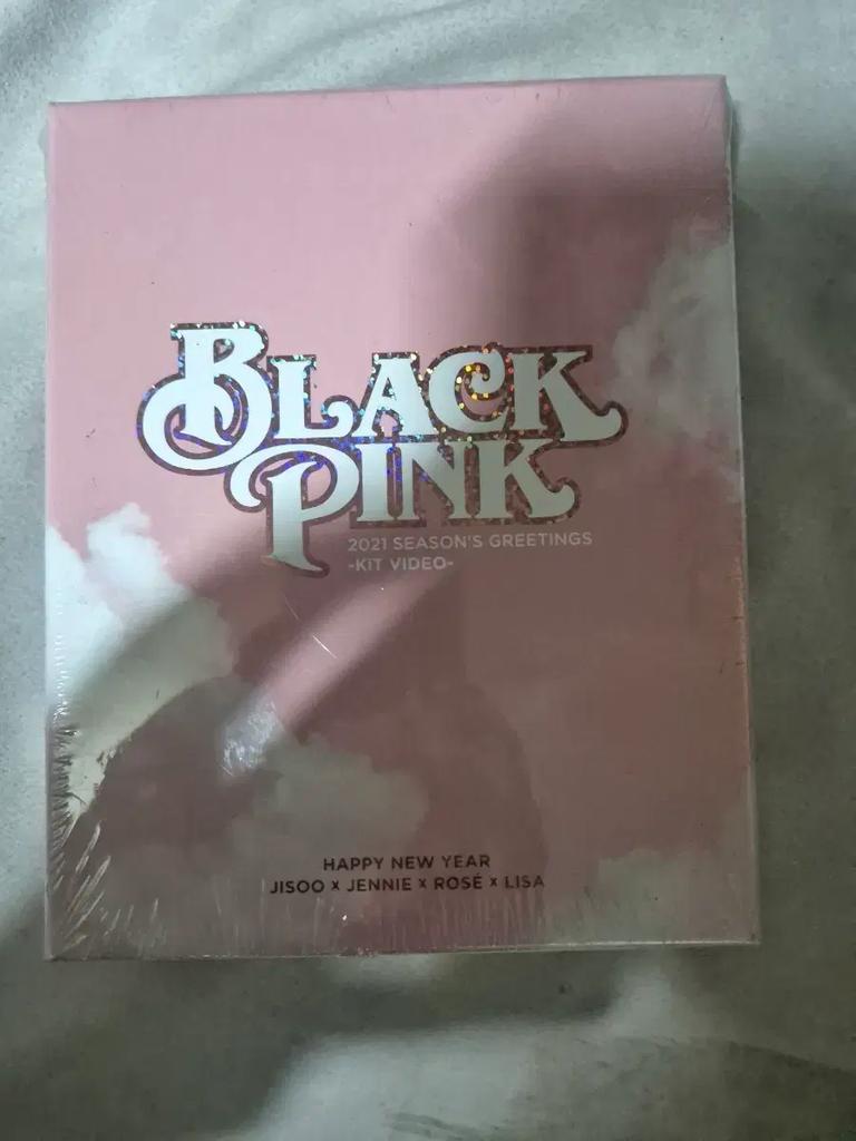 BLACKPINK (Тип с штифтом) Видео с Приветствием Сезона 2021