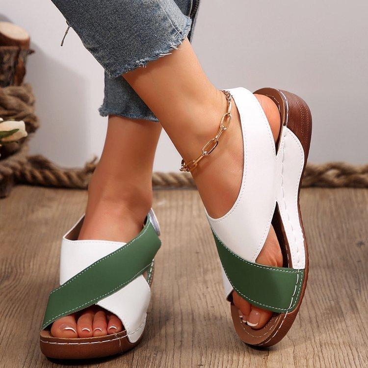 Large Size Wide Strip with Beach Slope Heel Thick Sole Fish Mouth Sandals Summer New Rocking Shoes