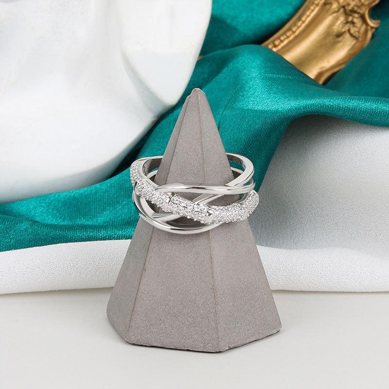 Женское персонализированное кольцо на палец с цирконием, кольца для женщин, обручальное кольцо из медного сплава золотого цвета, модные украшения на удачу, подарок, регулируемые женские кольца