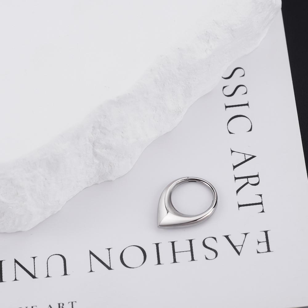 Титан G23 Высокое качество Капля воды Пирсинг септума Кликер Кольца для носа 16G Сегмент Трагус Хрящ Дейт Серьги-кольца Циркон