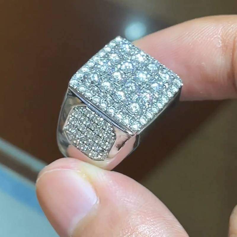 Модное темпераментное кольцо на палец для женщин Великолепное обручальное кольцо с блестящим кубическим цирконием Роскошные аксессуары для вечеринки