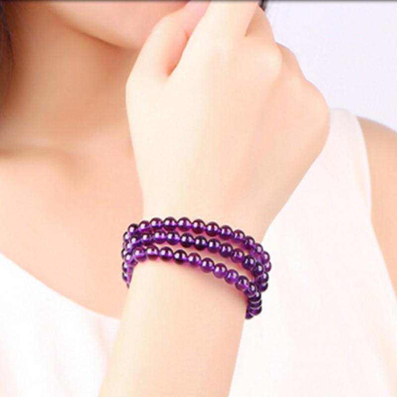 Аметистовый трехрядный кристальный браслет с бусинами