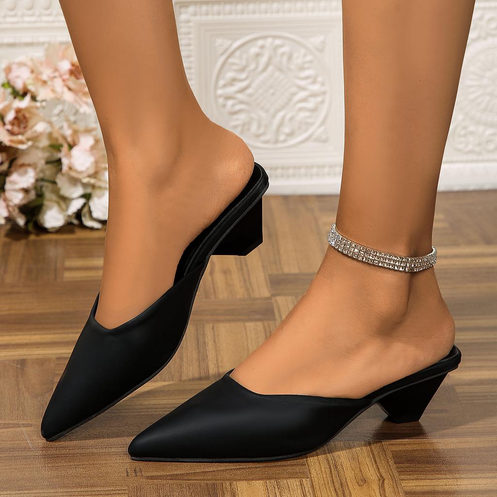 Women Slippers 2024 New Pointed Toe Designer High Heels Sandals Casual Outdoor Luxury Slippers Slides Women Zapatos De Mujer