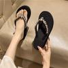 Fashion Rubber Flip Flops House Slippers Platform Women Luxury Shoes Glitter Slides Shale Female Beach On A Wedge Hawaiian Designer Jell