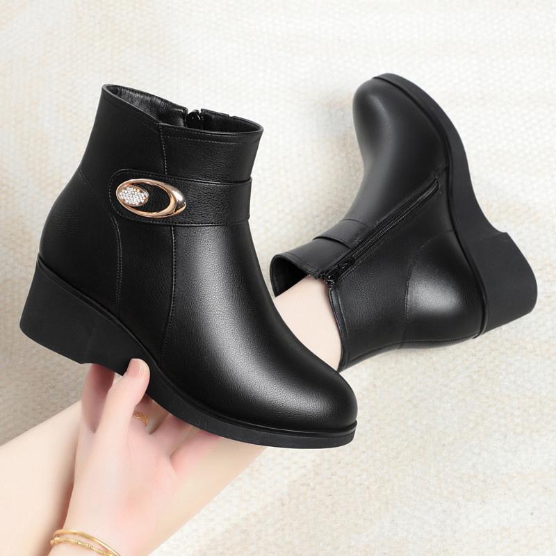 Мягкая кожа Женские туфли с круглым носком на молнии Противоскользящие Хлопковые туфли Мама Зима Шерстяной мех Клинья Толстая подошва Теплые Снежные ботинки