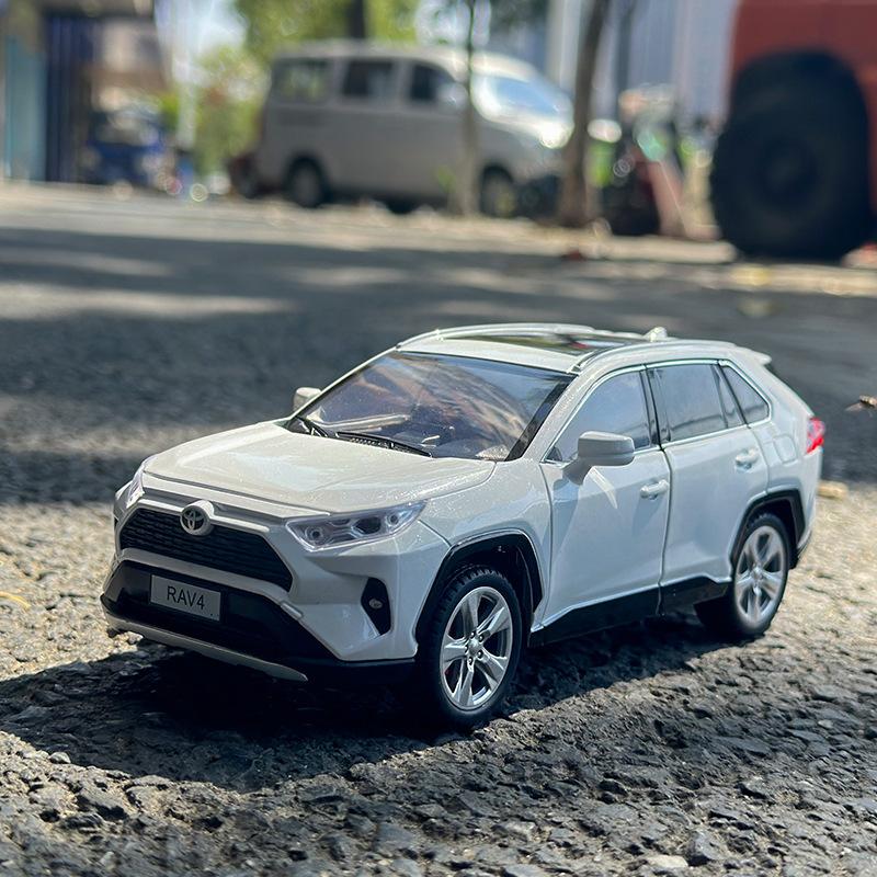 1:24 Toyota RAV4 Внедорожник Сплав Модель Автомобиля Литье Металлические Игрушечные Транспортные Средства Модель Звук и Свет Симуляция Коллекция Детский Подарок A603