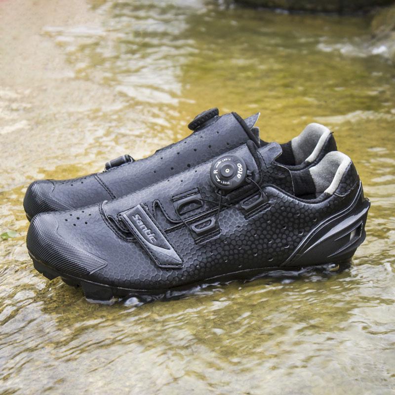 SANTIC Велосипедная обувь Mtb Дышащая горная обувь Противоскользящая обувь Самоблокирующаяся обувь с велосипедными замками