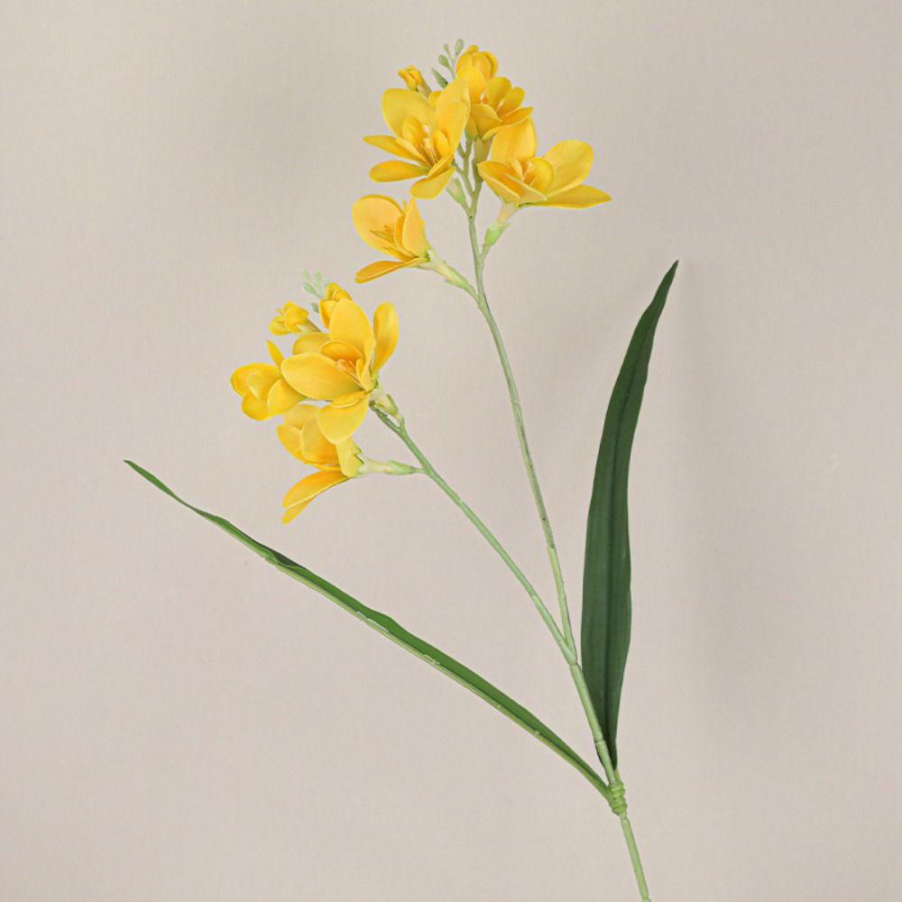 Realistic Artificial Freesia Flowers 2 Fork Simulation Whelan Flower Wedding Party Decor