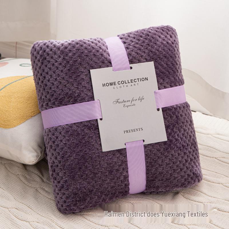 Class A Thick Merbau Winter Flannel Blanket - Nap, Sofa, or Air Conditioning Blanket - Perfect Gift.