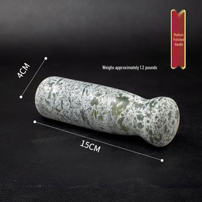 Маленькая полированная ступка с пестиком