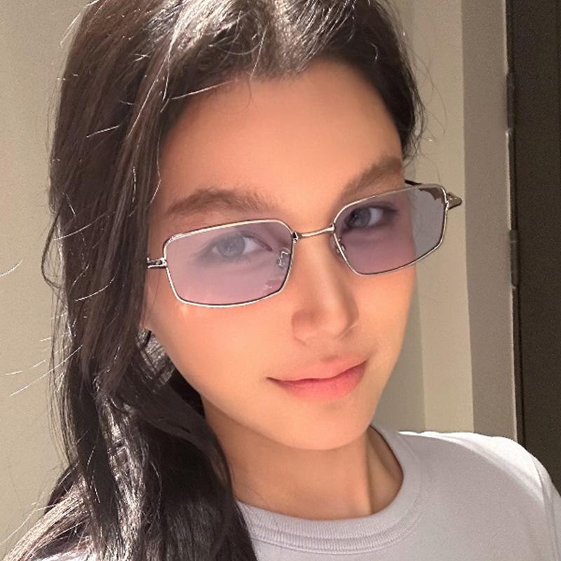 Солнцезащитные очки в корейском стиле для женщин, квадратной формы, с оправой из сплава, солнцезащитные очки для мужчин, крутые, стильные, для путешествий, женские солнцезащитные очки