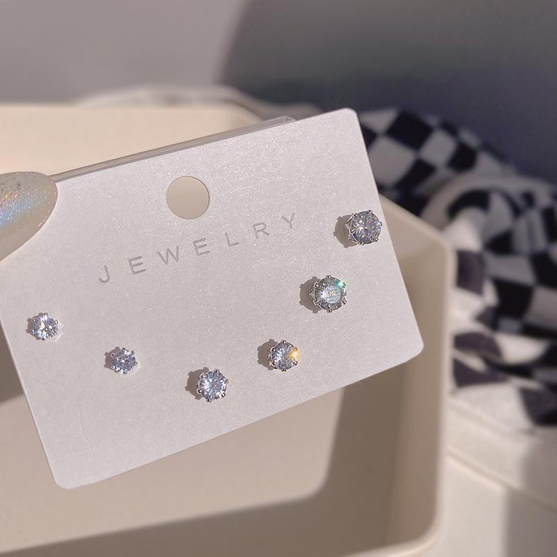 Комплект серег из серебра 925 пробы с цирконием для женщин - стильный и минималистичный еженедельный дизайн