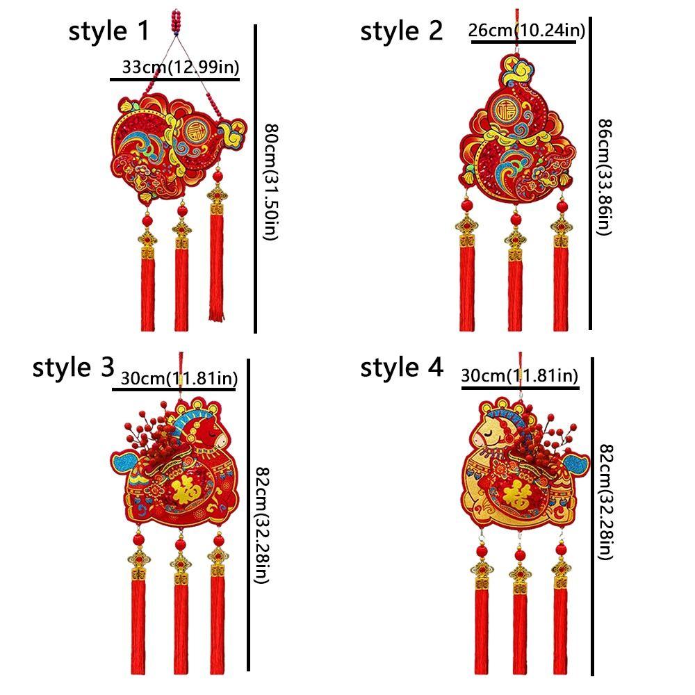 Подвески с китайским символом удачи, покрытые флоком. Ручная работа с кисточками. Красная лошадь. Подвесное украшение. Благословение. Традиционное.
