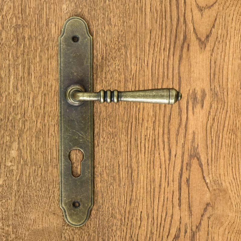 DEVON door handle with escutcheon for 72mm cylinder, ANTIQUE GOLD