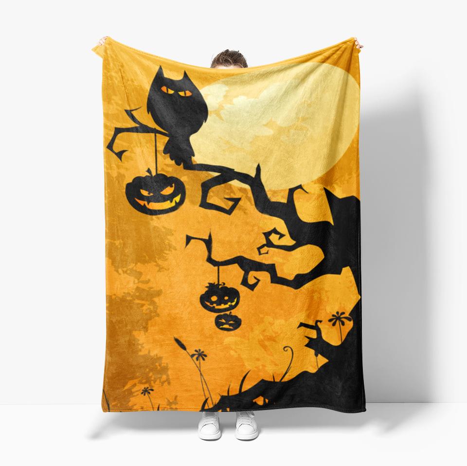 Halloween theme Custom Print soft Thin Blanket Flannel Decoration Suitable for sofas bedrooms airconditioned rooms Gifts
