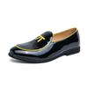 Fashion New Mens Patent Leather Shoes Fashion Glitter Green Loafers Shoes Men Casual Moccasin Shoes Man Slip On Flats Mocasines Hombre